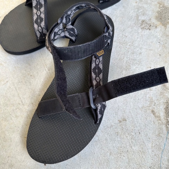 Teva Sandals Men Size 12 Original Universal Water Resistant Hiking Camping - Picture 7 of 14